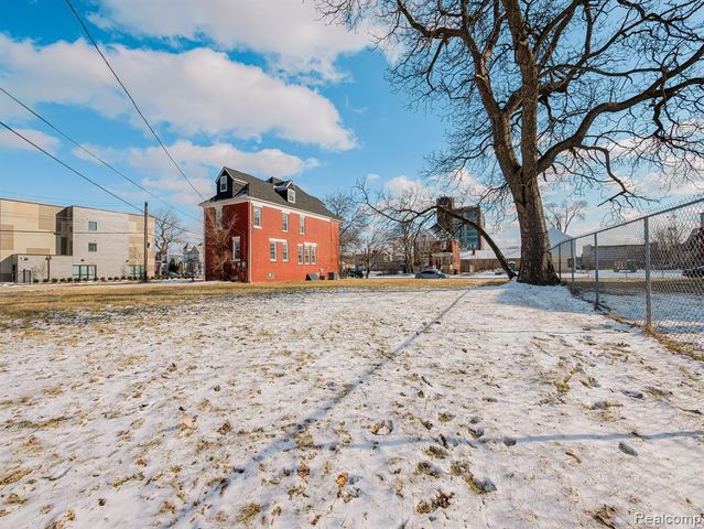 439 Horton Street, Detroit, MI 48202