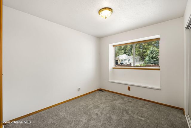 502 S Lincoln Ave, Sandpoint, ID 83864