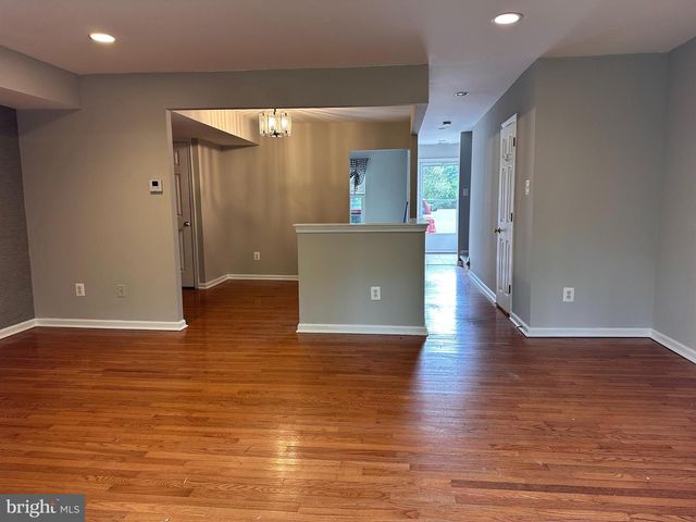 63 CONSTITUTION AVE, Doylestown, PA 18901