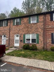 63 CONSTITUTION AVE, Doylestown, PA 18901