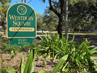 11550 Chimney Rock Road 312, Houston, TX 77035