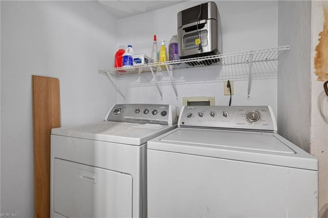 2246 E Ocean View Ave Apt 304, Norfolk, VA 23518