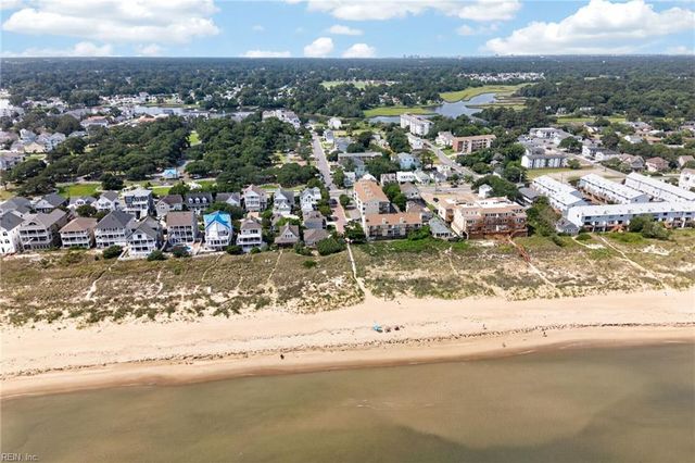 2246 E Ocean View Ave Apt 304, Norfolk, VA 23518
