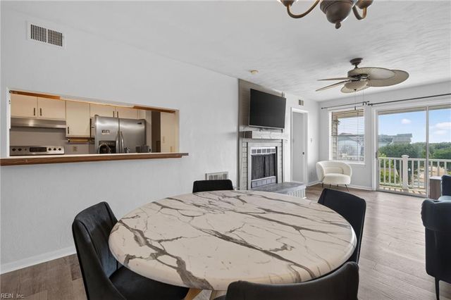2246 E Ocean View Ave Apt 304, Norfolk, VA 23518