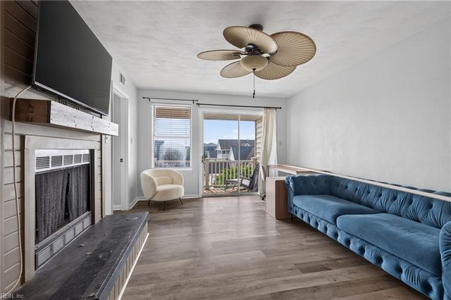 2246 E Ocean View Ave Apt 304, Norfolk, VA 23518