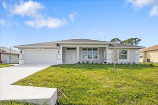 158 SW Sea Lion Road, Port St Lucie, FL 34953