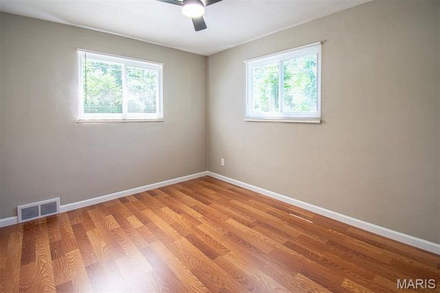 2087 CHAMBERS Road, St Louis, MO 63136