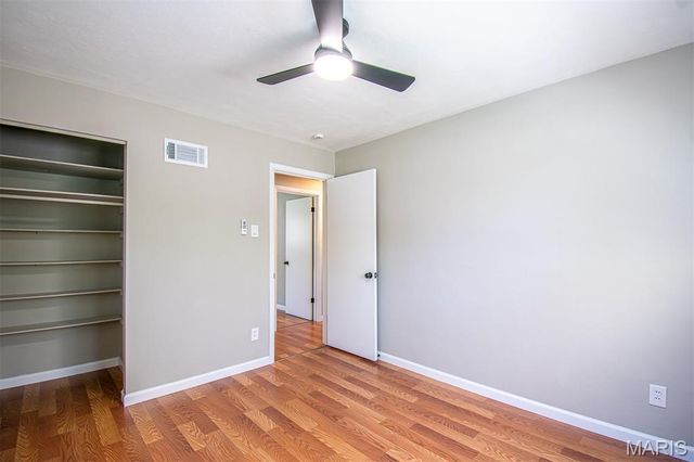 2087 CHAMBERS Road, St Louis, MO 63136