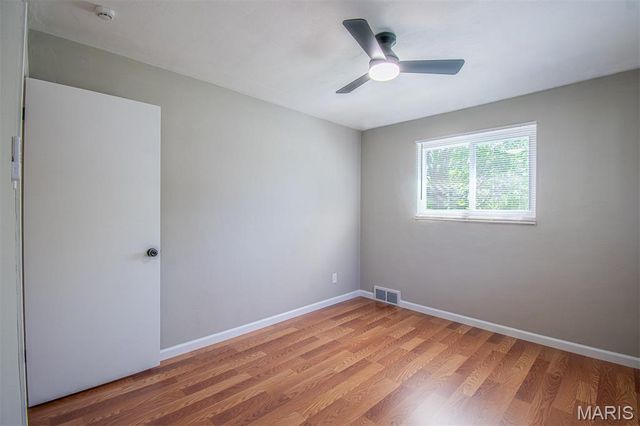 2087 CHAMBERS Road, St Louis, MO 63136