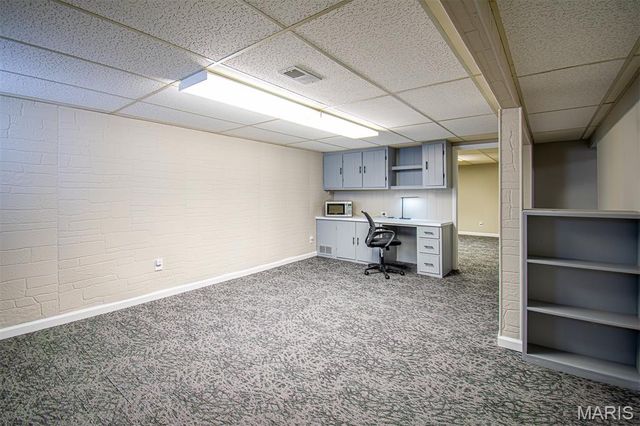 2087 CHAMBERS Road, St Louis, MO 63136