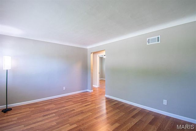 2087 CHAMBERS Road, St Louis, MO 63136