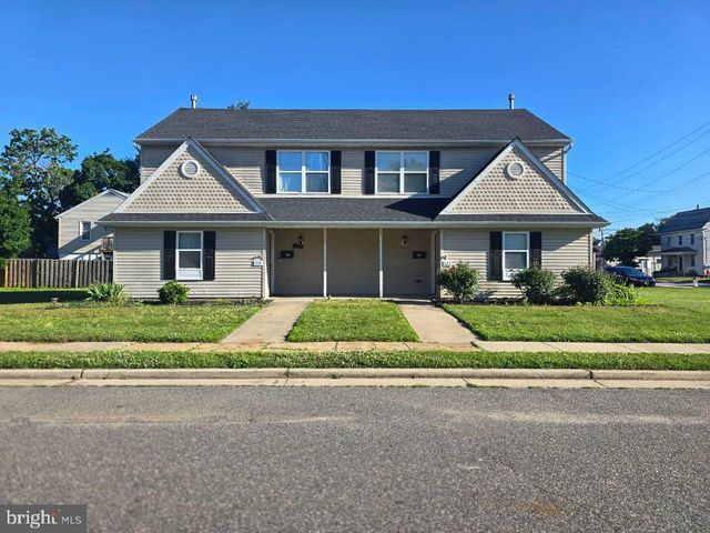 518-522 REPAUNO AVE, Gibbstown, NJ 08027