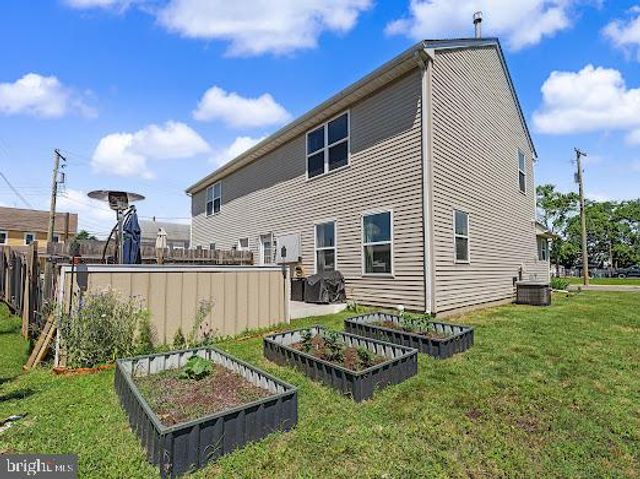 518-522 REPAUNO AVE, Gibbstown, NJ 08027