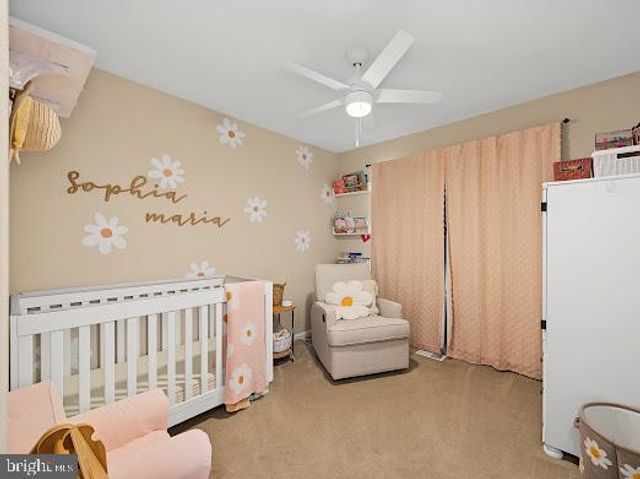518-522 REPAUNO AVE, Gibbstown, NJ 08027