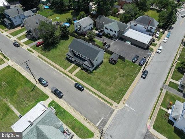 518-522 REPAUNO AVE, Gibbstown, NJ 08027