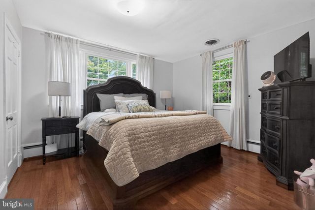 3904 RIDGE RD, Annandale, VA 22003