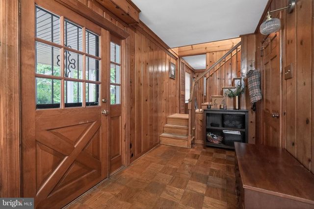 3904 RIDGE RD, Annandale, VA 22003