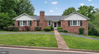 3904 RIDGE RD, Annandale, VA 22003