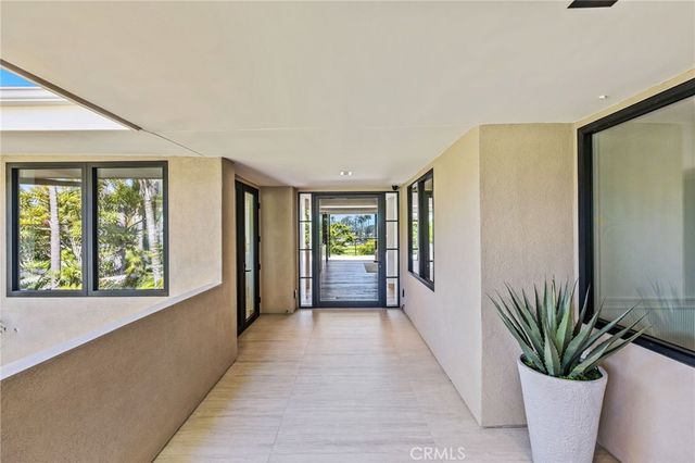 1075 Granville Drive, Newport Beach, CA 92660
