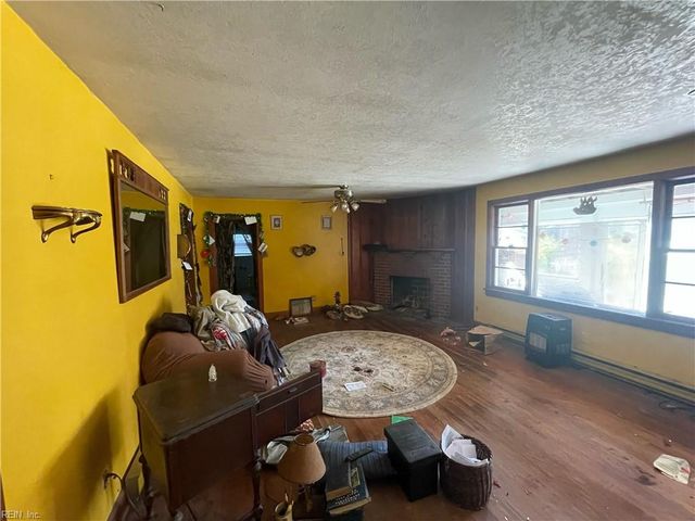 121 Abilene AVE, Norfolk, VA 23502