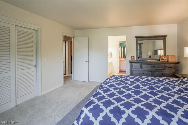 1653 Greenway Road SE 202, North Canton, OH 44709