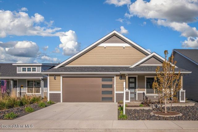 8042 N HIBISCUS LN, Coeur D'alene, ID 83815