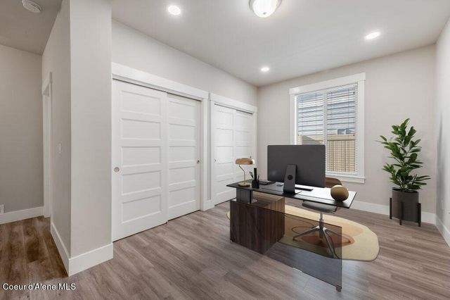 8042 N HIBISCUS LN, Coeur D'alene, ID 83815