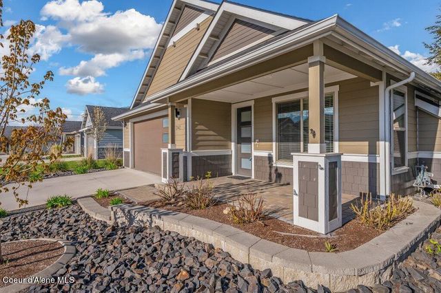 8042 N HIBISCUS LN, Coeur D'alene, ID 83815