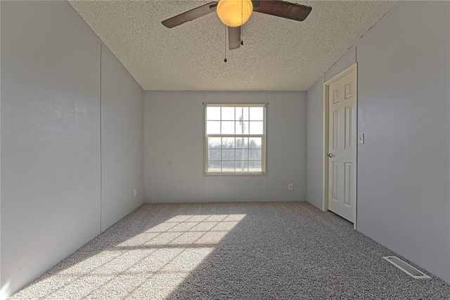 16901 SE 113th Street, Newalla, OK 74857