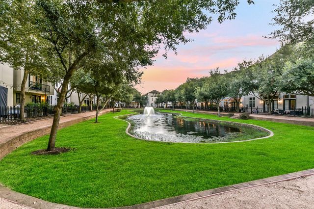 10924 Wrenwood Park, Houston, TX 77043