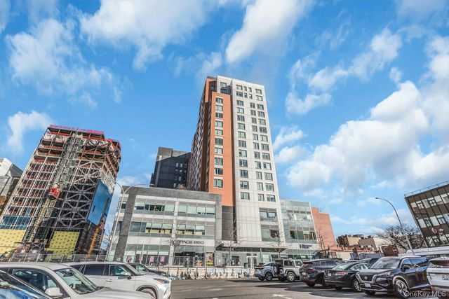 138-35 39th Avenue 14M, Flushing, NY 11354