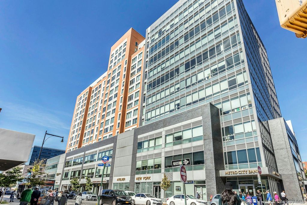 138-35 39th Avenue 14M, Flushing, NY 11354 — photo 3