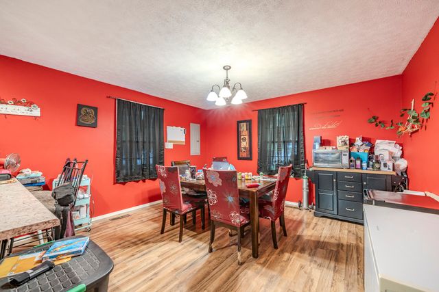 1371 Waynesboro Hwy, Waynesboro, TN 38485