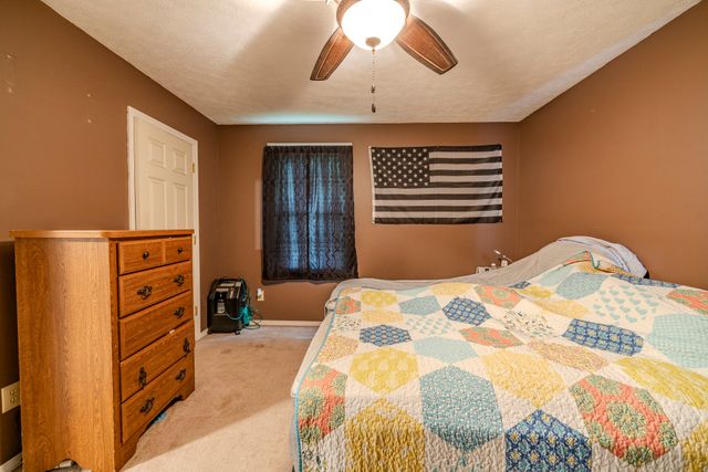 1371 Waynesboro Hwy, Waynesboro, TN 38485
