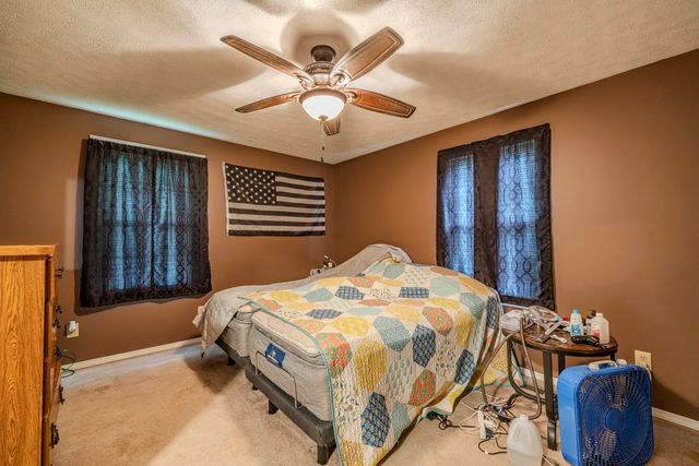 1371 Waynesboro Hwy, Waynesboro, TN 38485