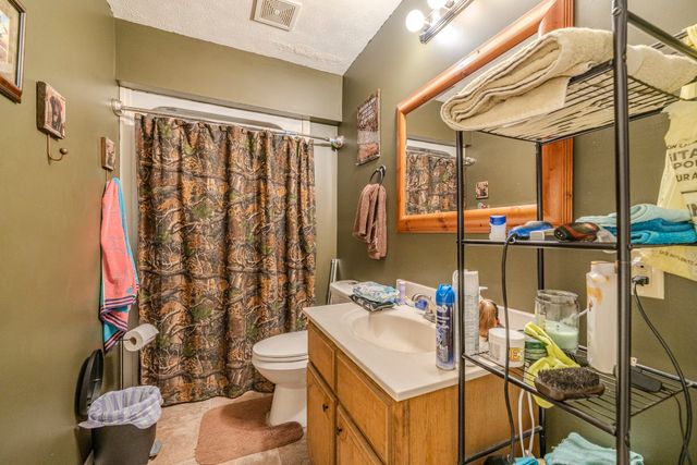 1371 Waynesboro Hwy, Waynesboro, TN 38485