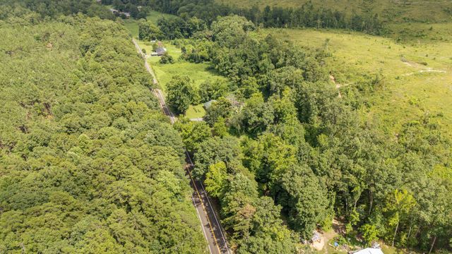 1371 Waynesboro Hwy, Waynesboro, TN 38485