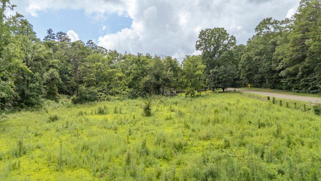 1371 Waynesboro Hwy, Waynesboro, TN 38485