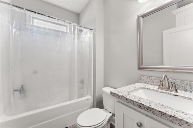 7690 Nine Oaks Drive, Lake Charles, LA 70607