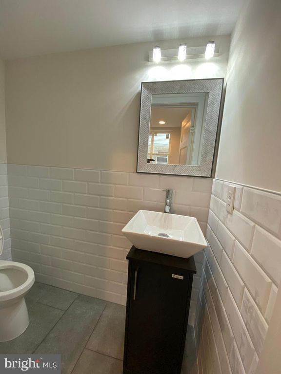 2609 ALMOND ST, PHILADELPHIA, PA 19125 — photo 5