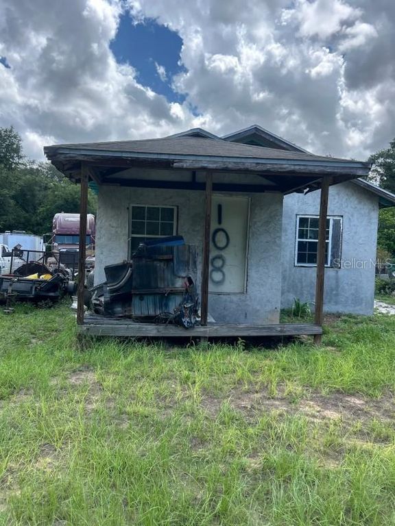 108 PLANTATION LANE, Waverly, FL 33877