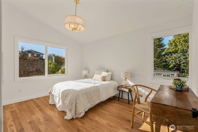 8148 13th Avenue SW, Seattle, WA 98106