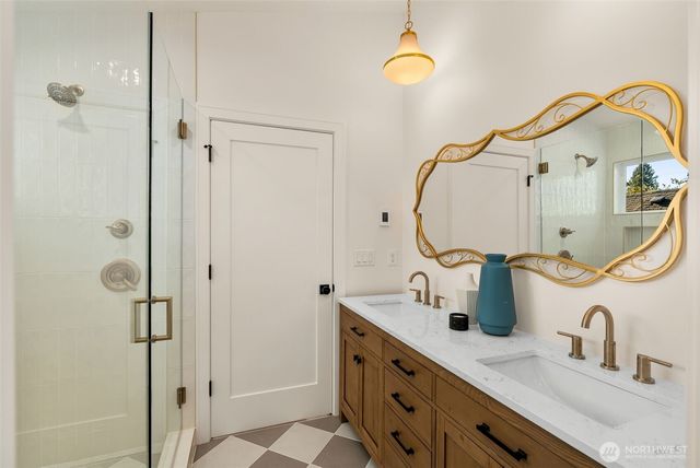 8148 13th Avenue SW, Seattle, WA 98106