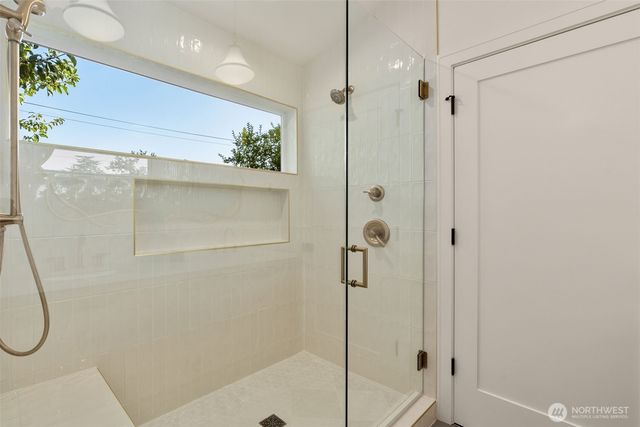 8148 13th Avenue SW, Seattle, WA 98106