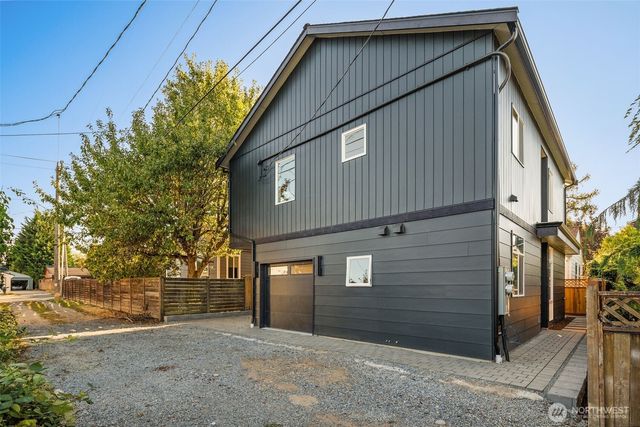8148 13th Avenue SW, Seattle, WA 98106
