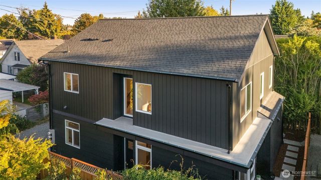 8148 13th Avenue SW, Seattle, WA 98106