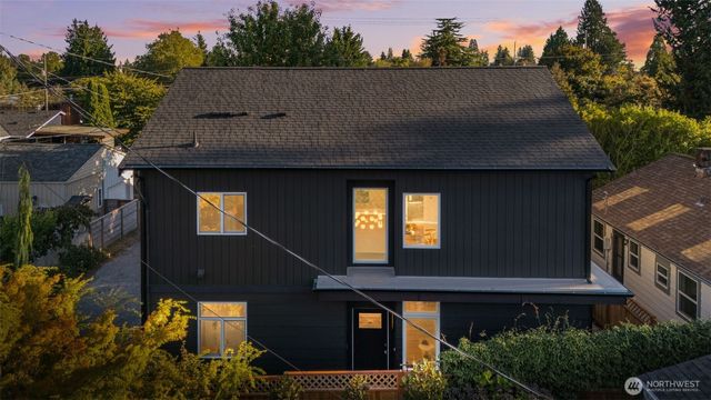 8148 13th Avenue SW, Seattle, WA 98106