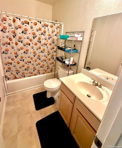 9668 SHOREBIRD LN, San Antonio, TX 78245