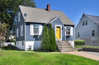 27 White Rose Avenue, Waterbury, CT 06708