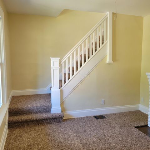 221 S Highland Avenue, Columbus, OH 43223